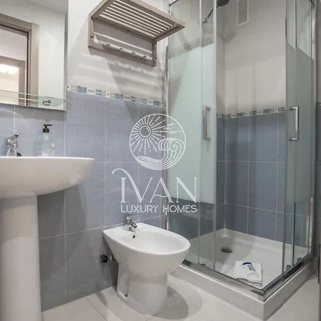 Casa Canaima Ivan Luxury Homes 5ªpta Norte 1ªlinea